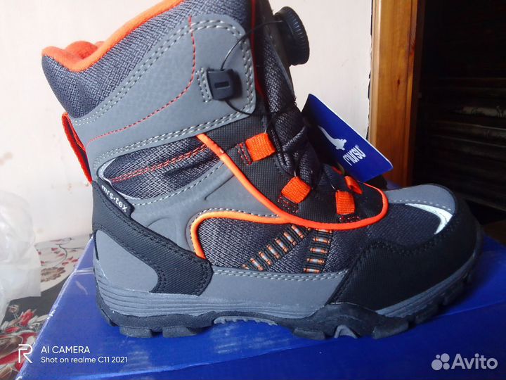 Ботинки детские новые