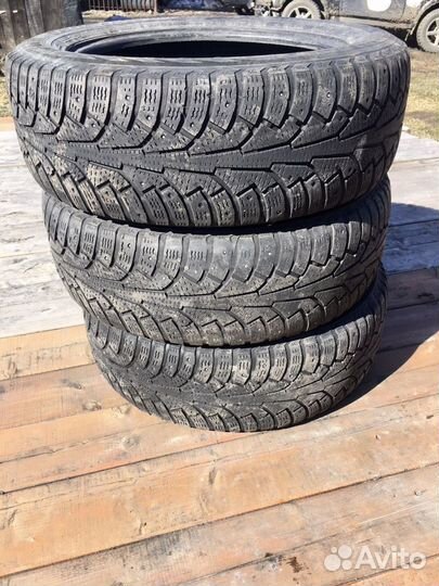 Nokian Tyres Hakkapeliitta 5 215/60 R17