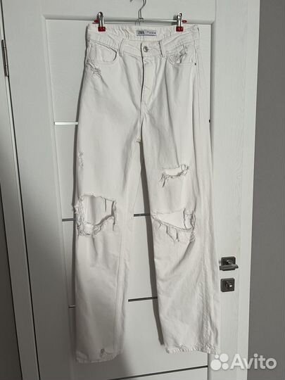 Джинсы 