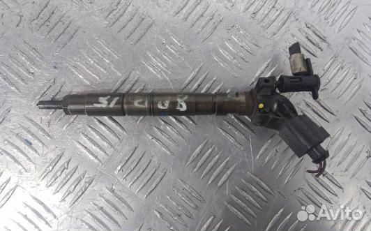 Форсунка дизельная audi A6 C6 (8AD15AL03)