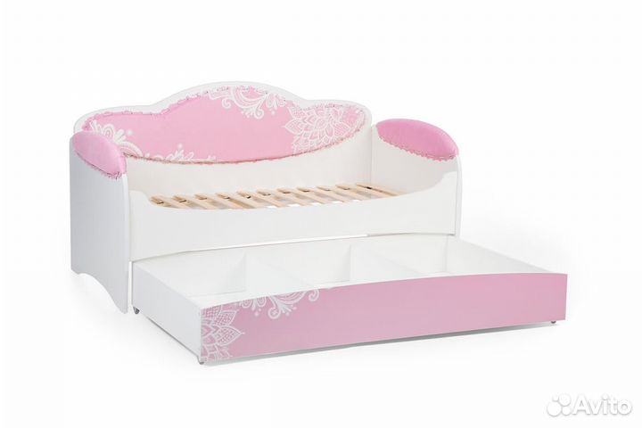 Детская кровать для девочки