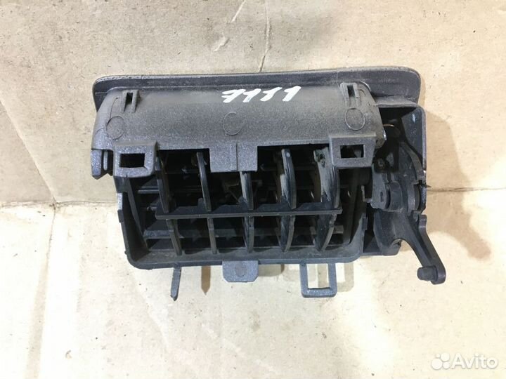 Дефлектор обдува салона Peugeot 307