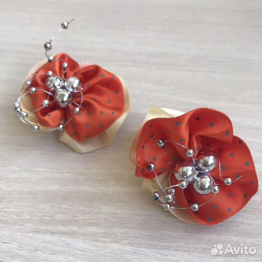 Заколки для волос