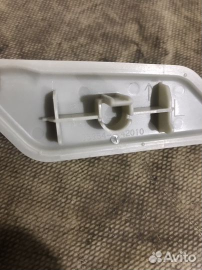 Крышки фароомывателя Toyota RAV4 V50