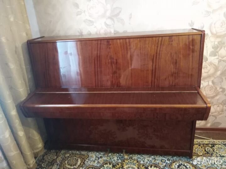 Продам фортепиано