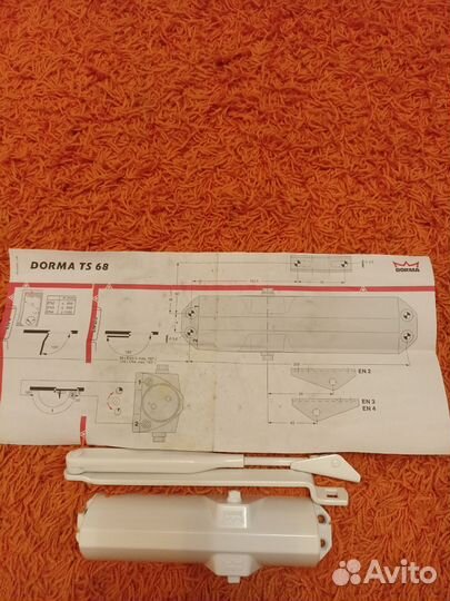 Доводчик дверной