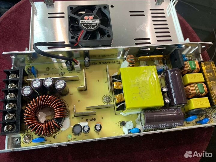 Блок питания 300w-5- (5V, 60A, 300W)