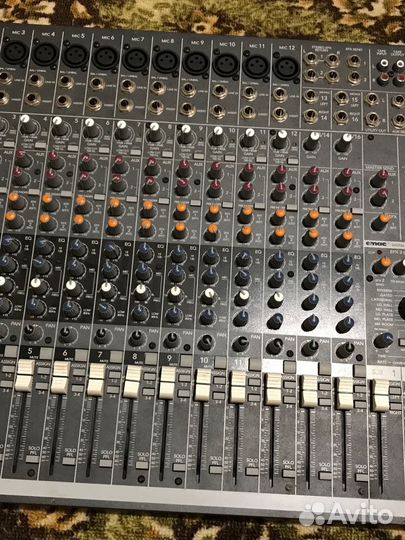 Микшерный пульт Mackie CFX16 mkii