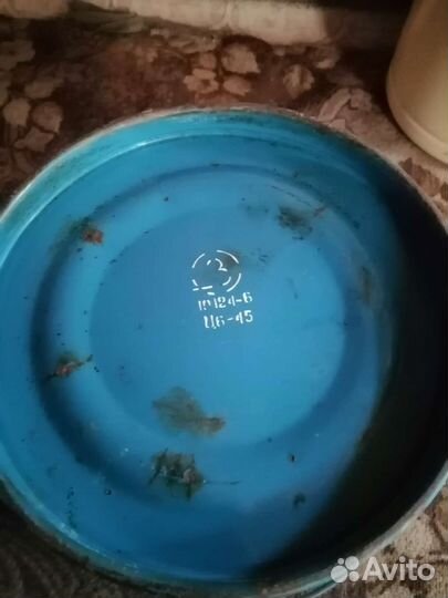 Эмалированное ведро