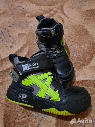 Ботинки детские