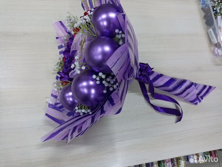 Подарочные коробки, букеты