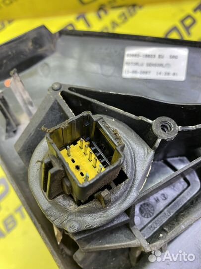 Зеркало правое Renault Megane 2