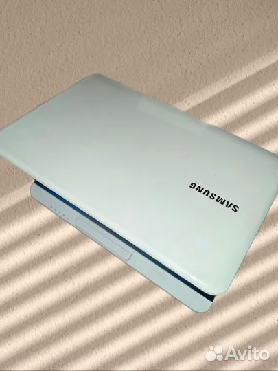 Нетбук samsung nc110