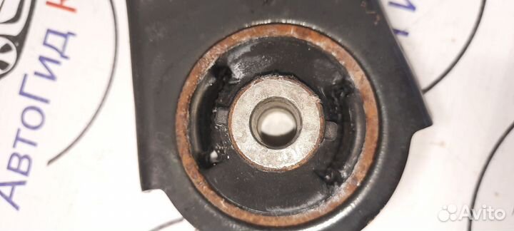 Рычаг передний левый Nissan Qashqai J10