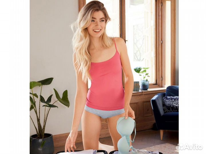 Майка женская топ 42-44 новая разные Германия