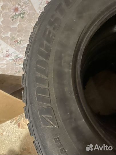 Toyo W8 275/65 R17 115T