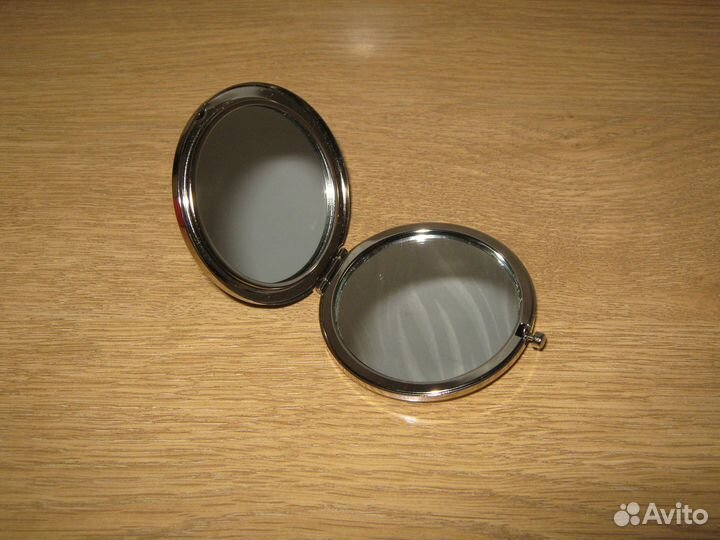 Зеркало двухстороннее карманное Новое