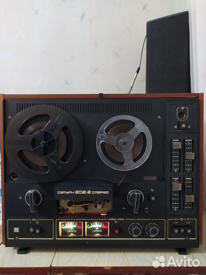 Катушечный магнитофон Сатурн 202 -2