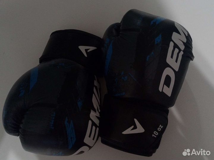Перчатки/шлем для бокса