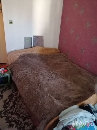 Кровать