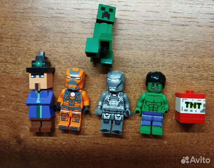 Lego человечки