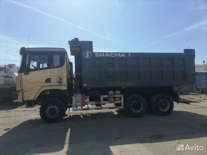 Shacman (Shaanxi) SX32586V385, 2022