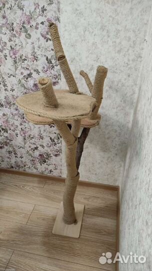 Когтеточка для кошки, лазалка