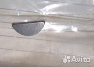 Шпонка коленвала, распредвала 122994M500 Nissan Qa