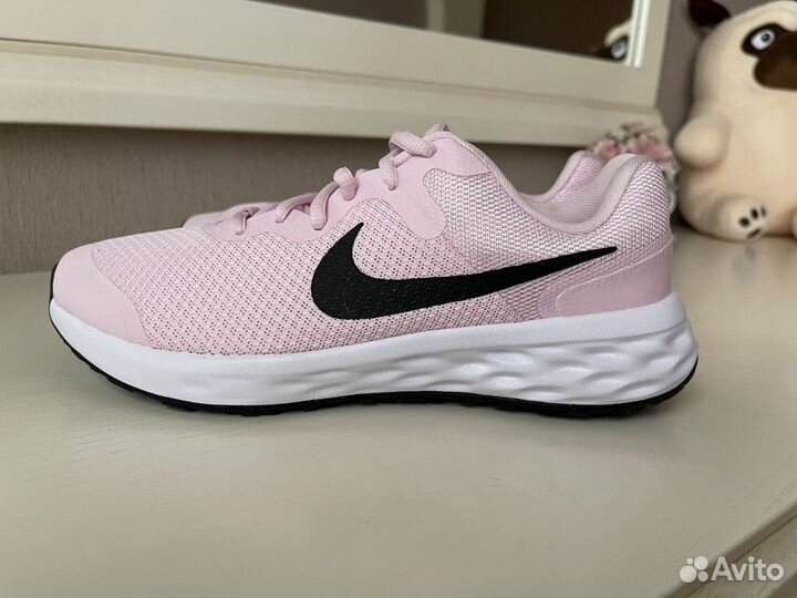 Кроссовки Nike, б/у, р-р 36