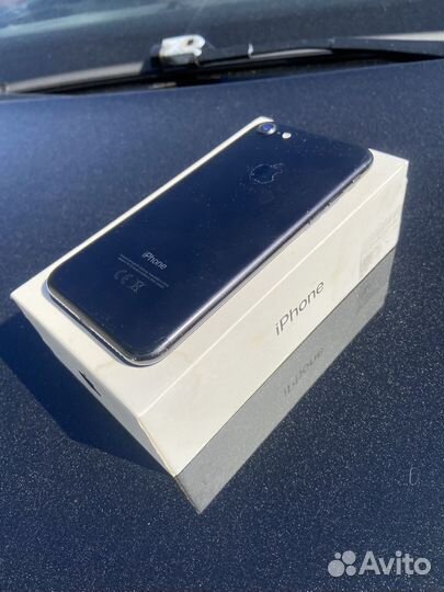 iPhone 7, 32 ГБ