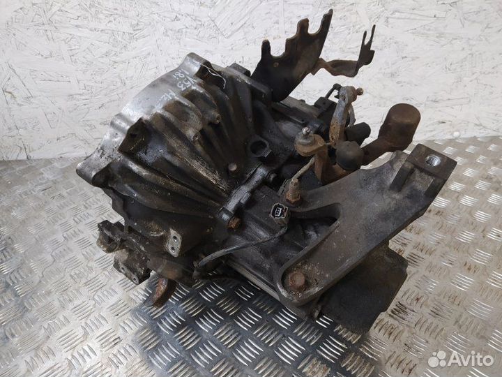 Б/У Б/У кпп механическая (МКПП) 5-ступенчатая Из