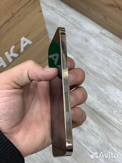 iPhone 12 Pro, 256 ГБ