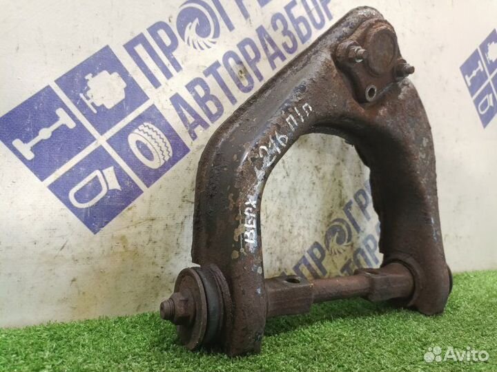 Рычаг подвески верхний передний правый Hyundai