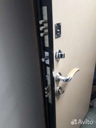 Вскрытия замок/Вскрытия авто/Открыть авто/24/7