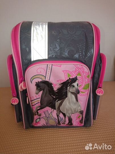 Ранец школьный для девочки