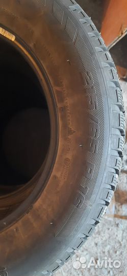Bfgoodrich G-Force Stud 215/65 R16 102Q