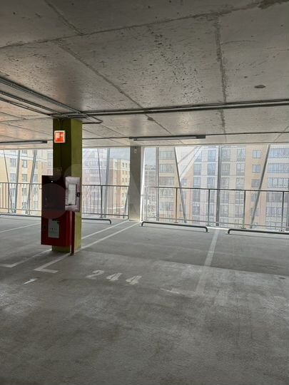 Машиноместо, 13 м²