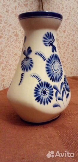 Ваза старая Гжель