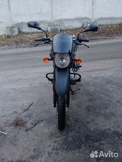 Мотоцикл Bajaj Boxer 150 x