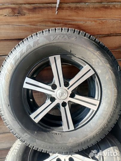 Резина с дисками