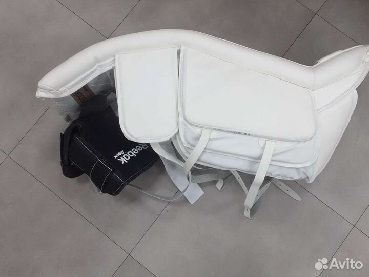 Щитки вратаря Reebok 14K SR