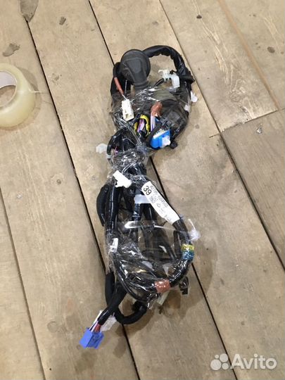 Проводка Крышки багажника Toyota Land Cruiser 200