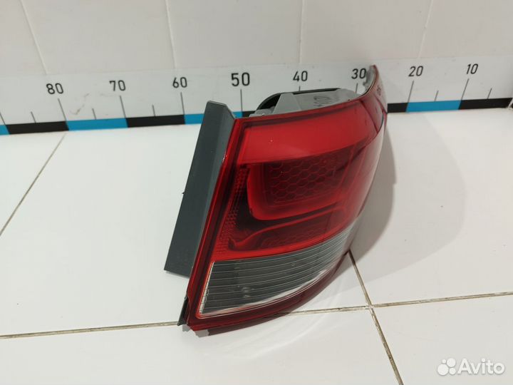 Фонарь задний наружный правый RIO 2015-2017 седан