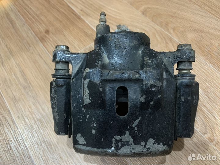 Тормозной суппорт Allion 240 новые колодки GBrake