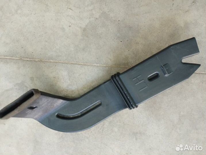 Воздуховод печки левый Hyundai Solaris RB 1.6 2011