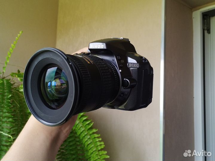 Nikon 18-35mm f/3.5-4.5D ED-IF AF Zoom-Nikkor