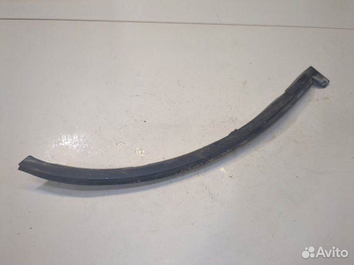 Молдинг крыла Toyota Sequoia 2008, 2011