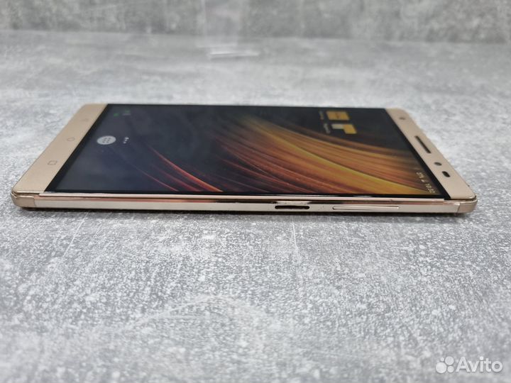 Lenovo Phab 2 Plus, 3/32 ГБ