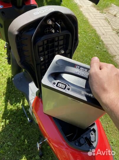 Электроскутер Super Soco RU II