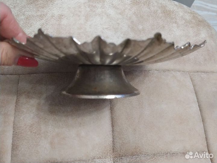 Ваза, конфетница, хлебница, вазочка